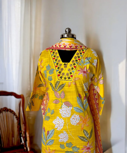 Yellow Cotton Slub Floral Kurta Set with Multicolour Motifs