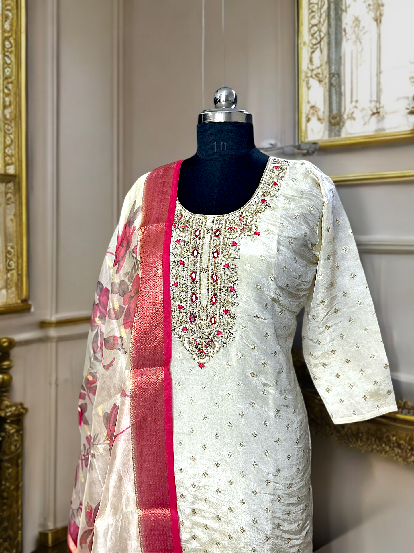 Ivory Tissue Jacquard Suit Set with Printed Silk Dupatta