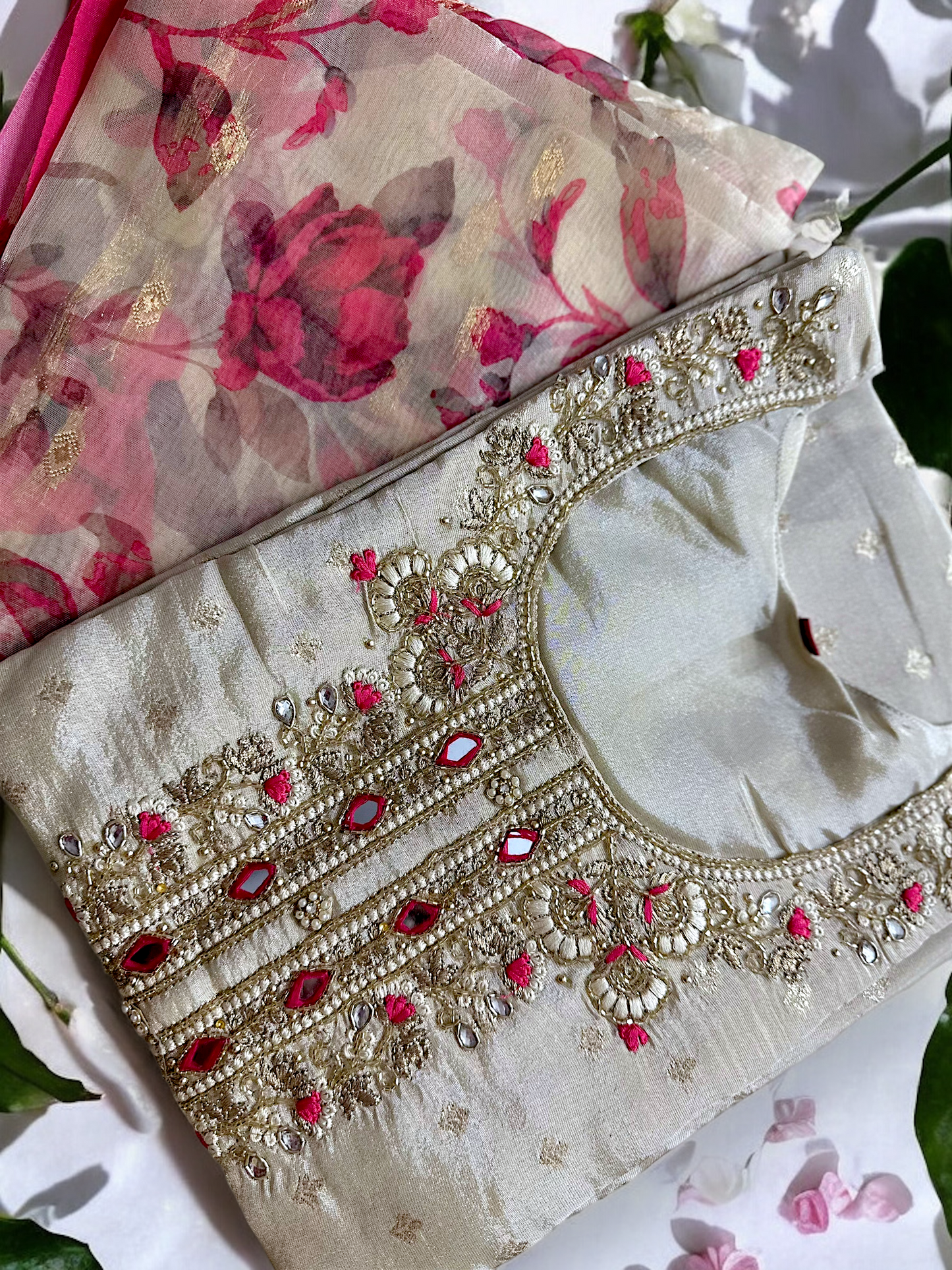 Ivory Tissue Jacquard Suit Set with Printed Silk Dupatta